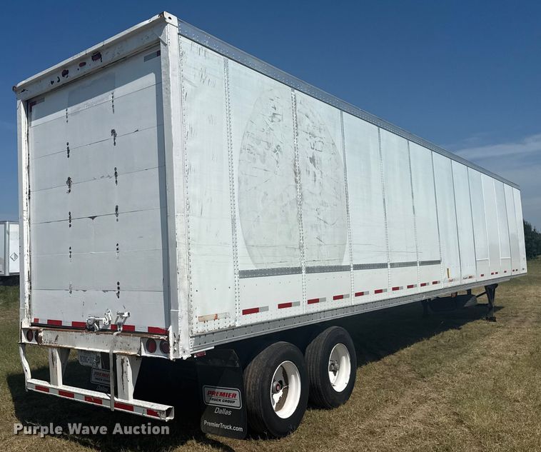 image for item EG6134 2000 Wabash National dry van trailer