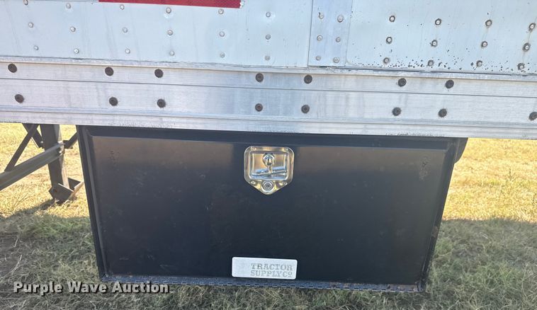 image for item EG6134 2000 Wabash National dry van trailer