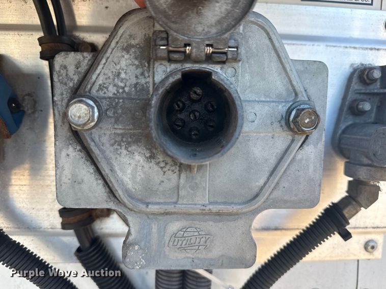 image for item EG6158 2015 Utility Trailer VS2RA refrigerated van trailer