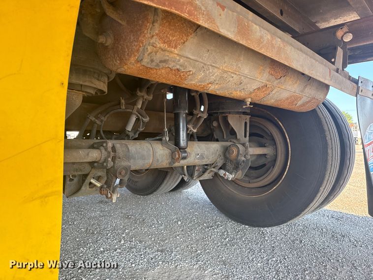 image for item EG6158 2015 Utility Trailer VS2RA refrigerated van trailer