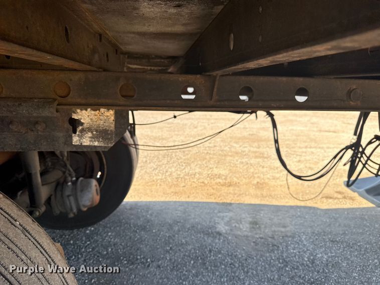 image for item EG6158 2015 Utility Trailer VS2RA refrigerated van trailer