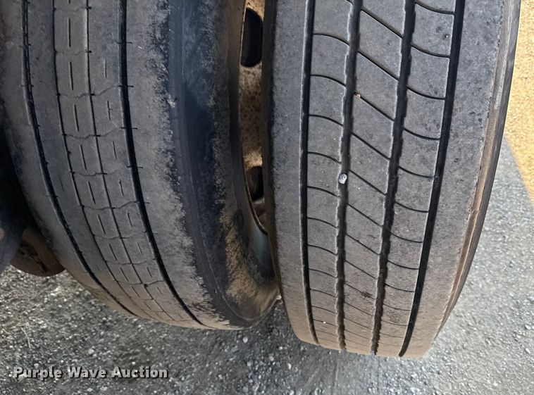 image for item EG6159 2013 Great Dane CSE-1214-20053 dry van trailer