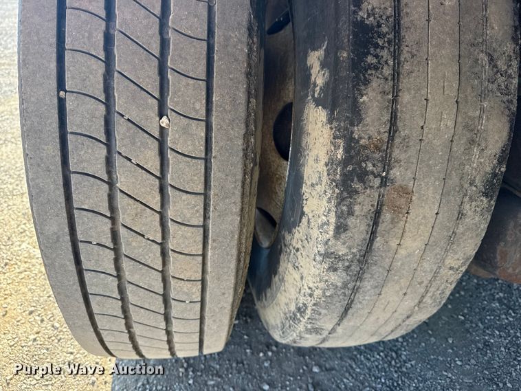 image for item EG6159 2013 Great Dane CSE-1214-20053 dry van trailer