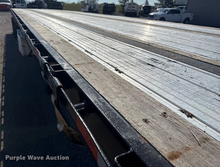 image for item EG6161 2016 Clark Trailers CFBT-2016 flatbed trailer