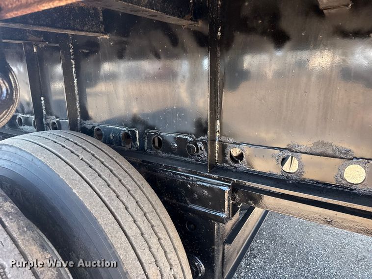 image for item EG6161 2016 Clark Trailers CFBT-2016 flatbed trailer