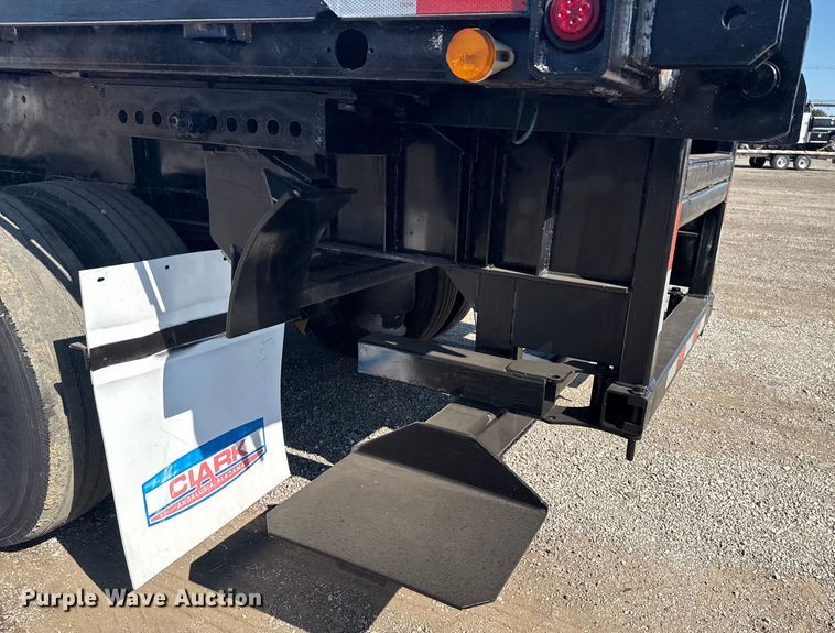 image for item EG6161 2016 Clark Trailers CFBT-2016 flatbed trailer