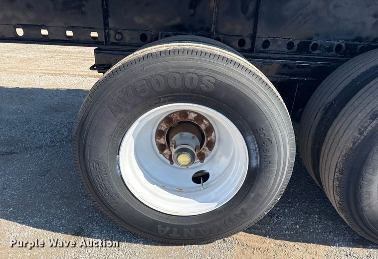 image for item EG6161 2016 Clark Trailers CFBT-2016 flatbed trailer