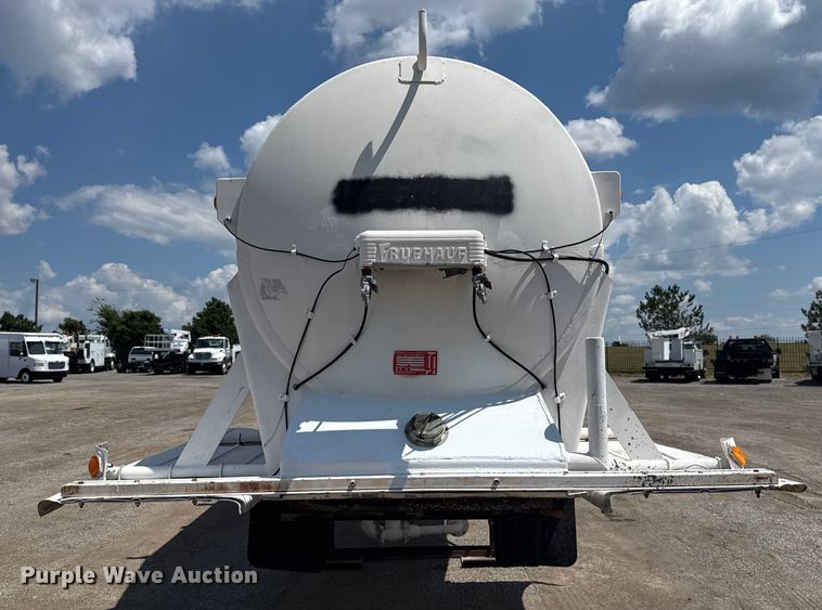 image for item EG6166 1965 Fruehauf  pneumatic dry bulk trailer