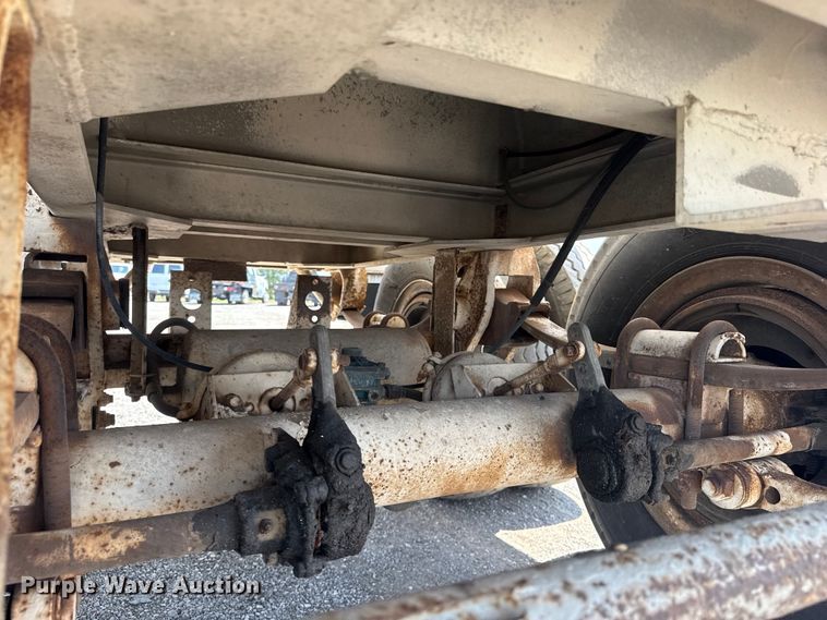 image for item EG6166 1965 Fruehauf  pneumatic dry bulk trailer