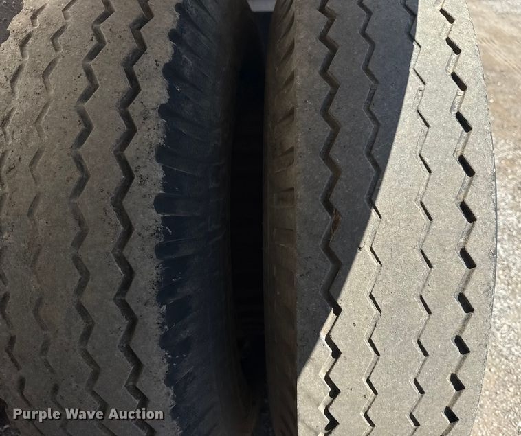 image for item EG6166 1965 Fruehauf  pneumatic dry bulk trailer