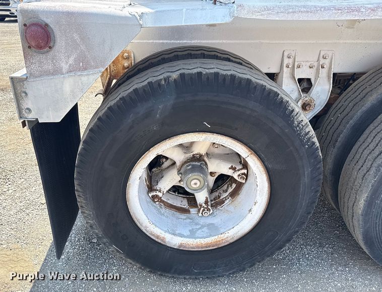 image for item EG6166 1965 Fruehauf  pneumatic dry bulk trailer