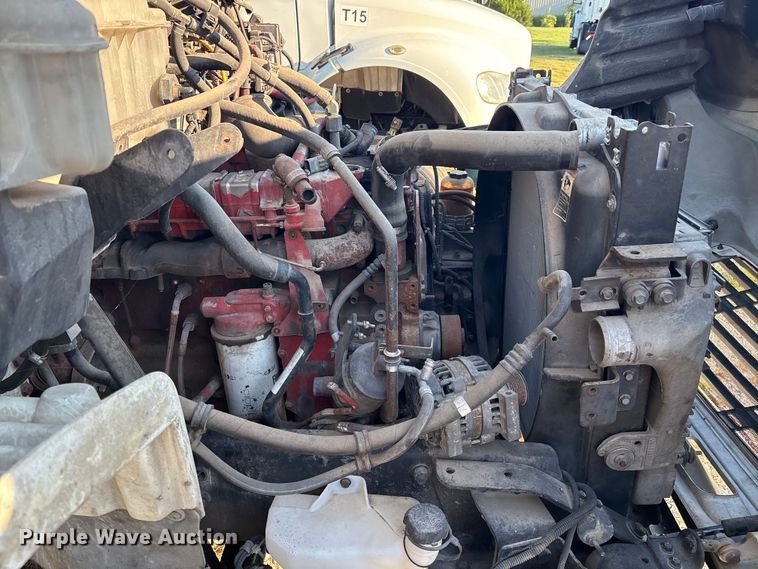 image for item EM0599 2013 Freightliner Business Class M2 semi truck