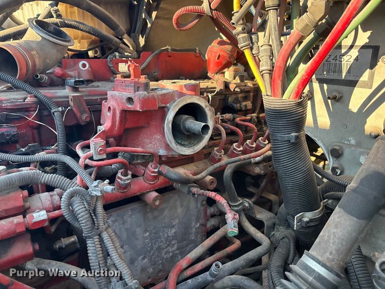 image for item EM0599 2013 Freightliner Business Class M2 semi truck