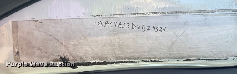 image for item EM0599 2013 Freightliner Business Class M2 semi truck