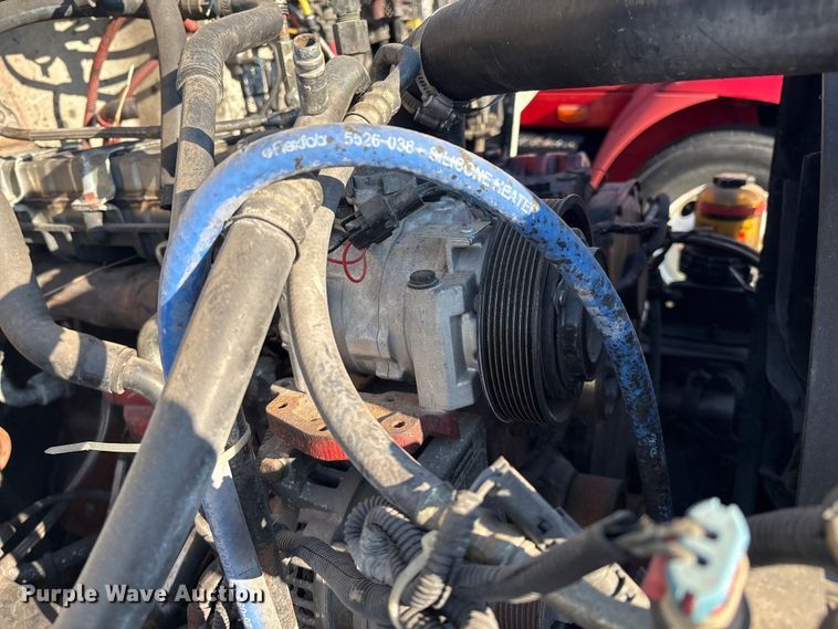 image for item EM0600 2013 Freightliner Business Class M2 106 semi truck