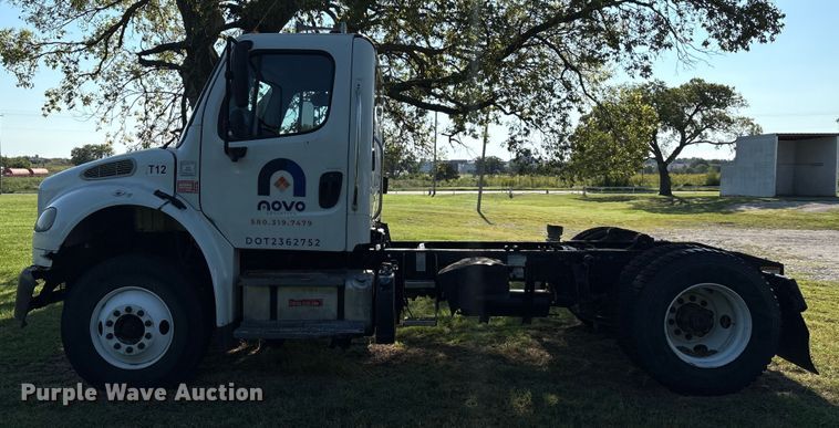 image for item EM0604 2013 Freightliner Business Class M2 truck cab and chassis