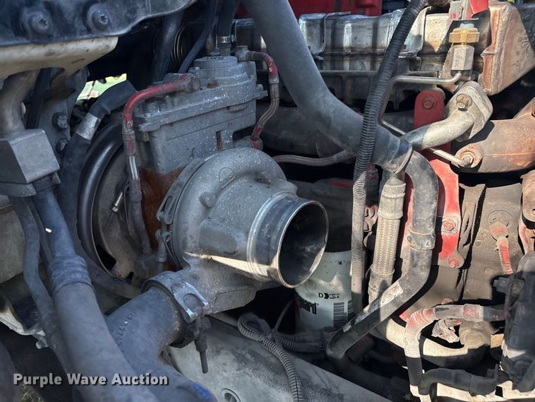 image for item EM0604 2013 Freightliner Business Class M2 truck cab and chassis