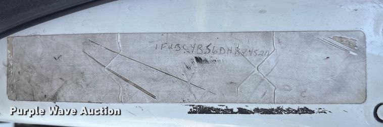 image for item EM0604 2013 Freightliner Business Class M2 truck cab and chassis