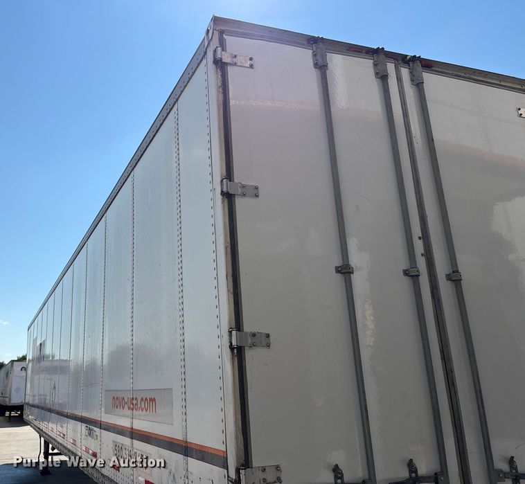 image for item EM0606 2005 Wabash dry van trailer