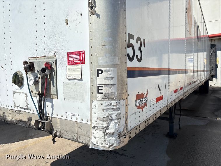 image for item EM0606 2005 Wabash dry van trailer