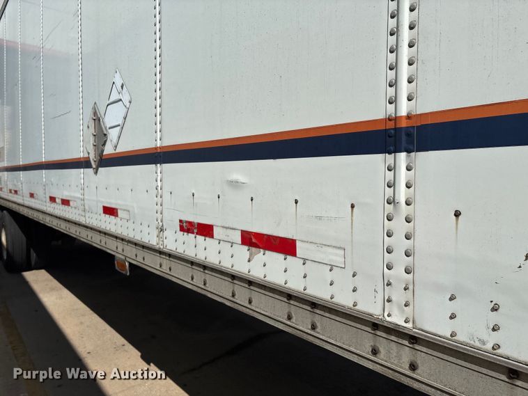 image for item EM0606 2005 Wabash dry van trailer