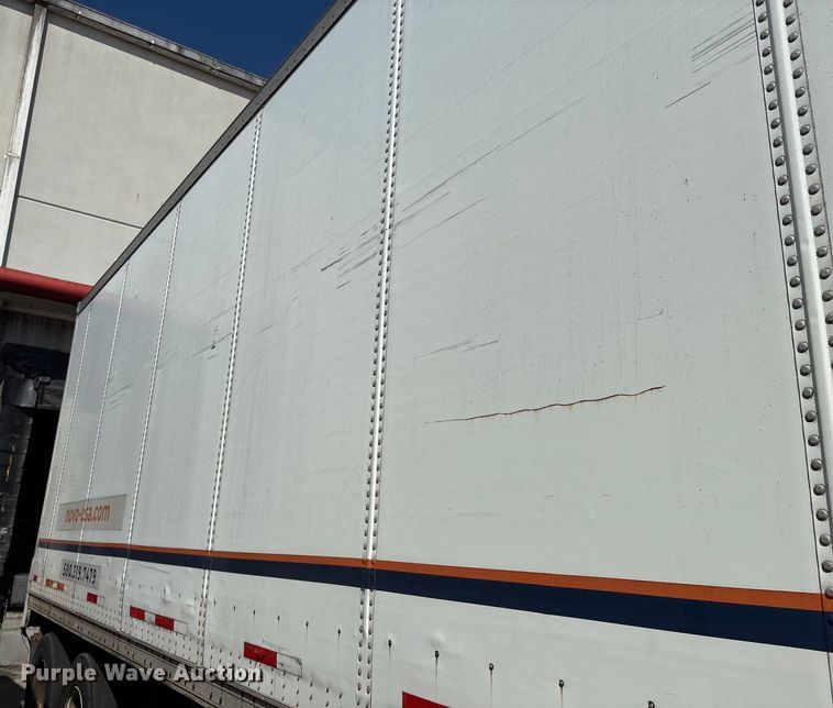 image for item EM0606 2005 Wabash dry van trailer