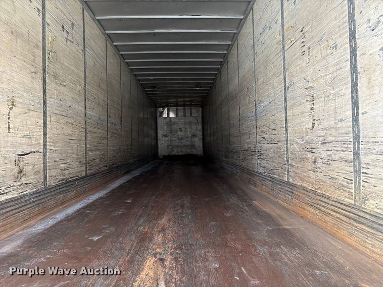 image for item EM0606 2005 Wabash dry van trailer