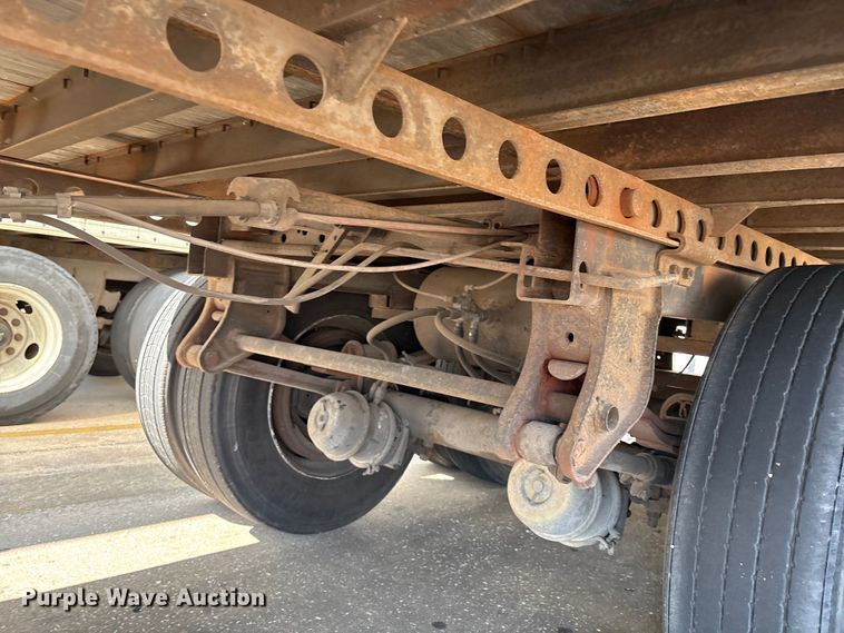 image for item EM0606 2005 Wabash dry van trailer