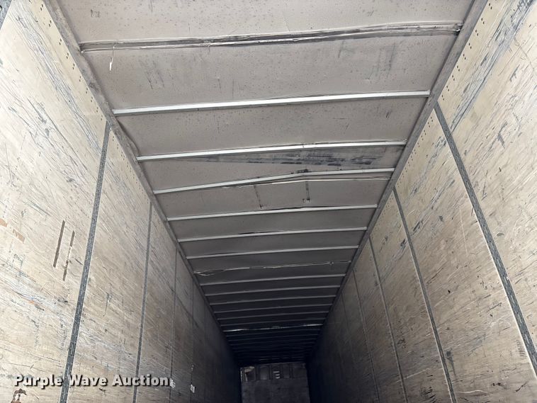 image for item EM0607 2005 Wabash dry van trailer
