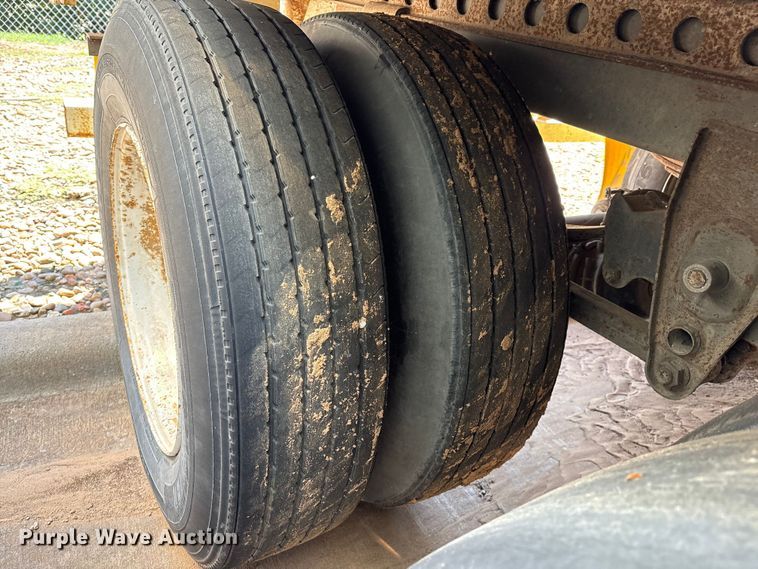 image for item EM0609 1999 Wabash DVCVHPC dry van trailer