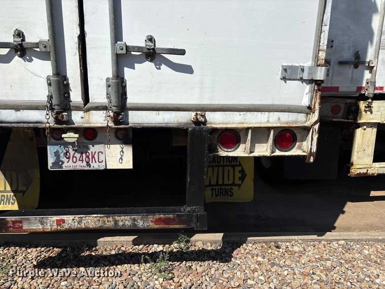 image for item EM0610 1999 Wabash dry van trailer