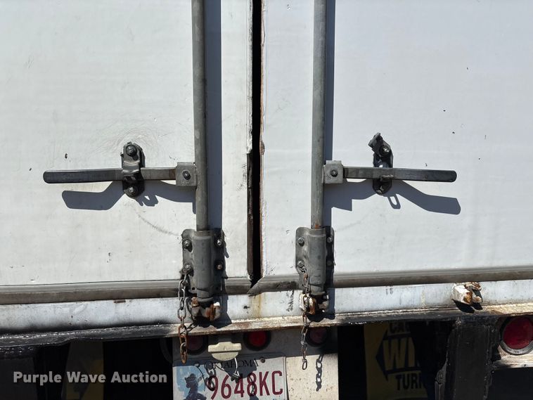 image for item EM0610 1999 Wabash dry van trailer
