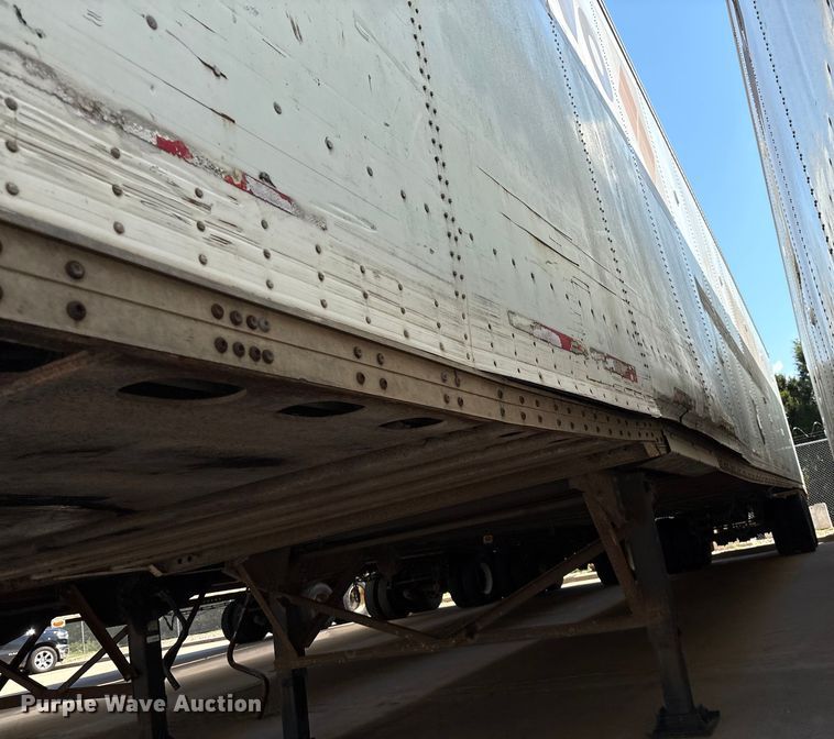 image for item EM0610 1999 Wabash dry van trailer