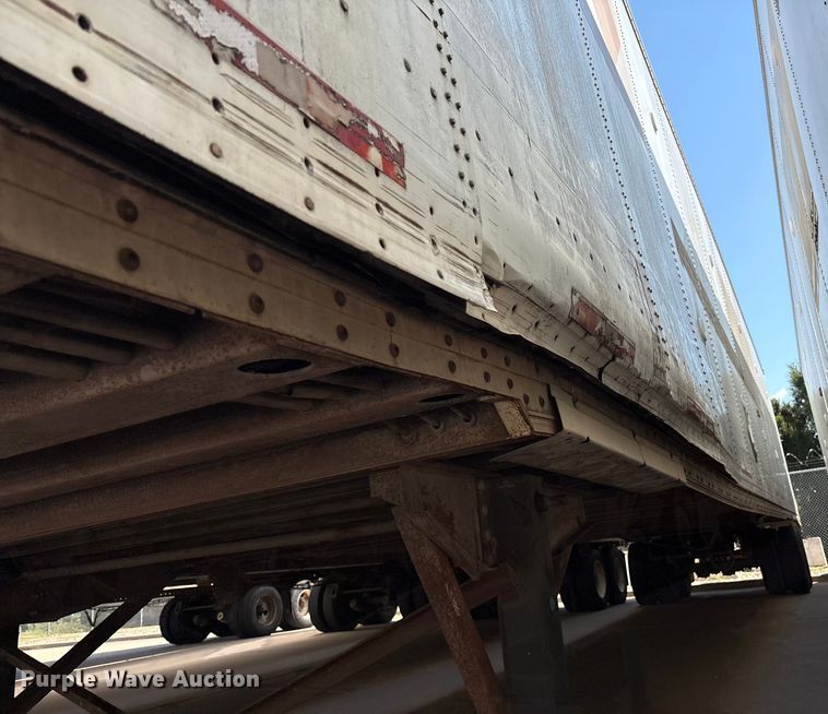 image for item EM0610 1999 Wabash dry van trailer