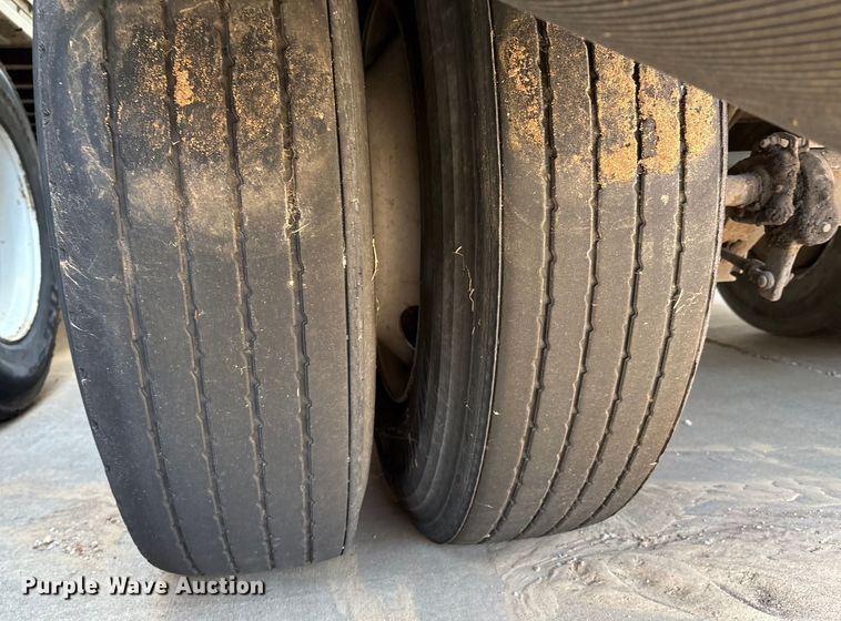 image for item EM0611 2007 Wabash DVCVHPC dry van trailer