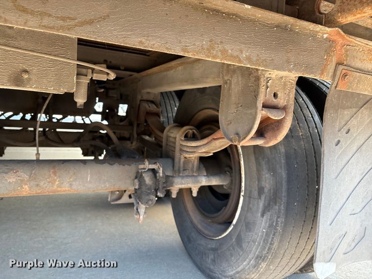 image for item EM0612 2005 Wabash DVCVHPC dry van trailer