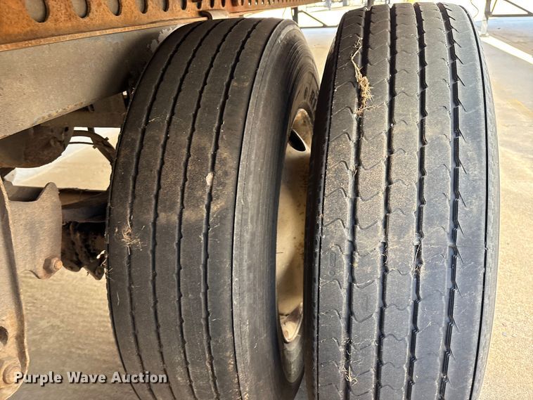 image for item EM0612 2005 Wabash DVCVHPC dry van trailer