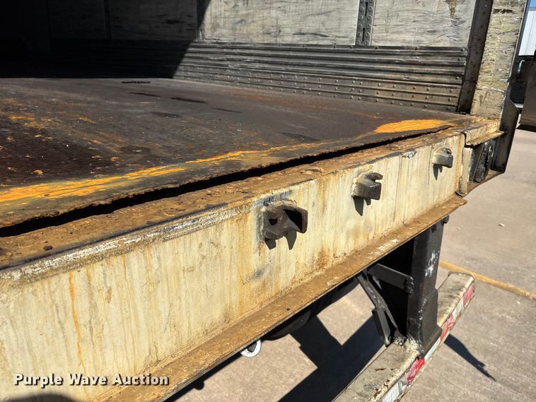 image for item EM0613 2006 Wabash DVCVHPC dry van trailer