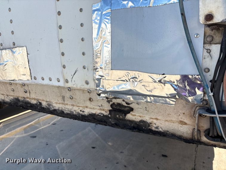 image for item EM0613 2006 Wabash DVCVHPC dry van trailer