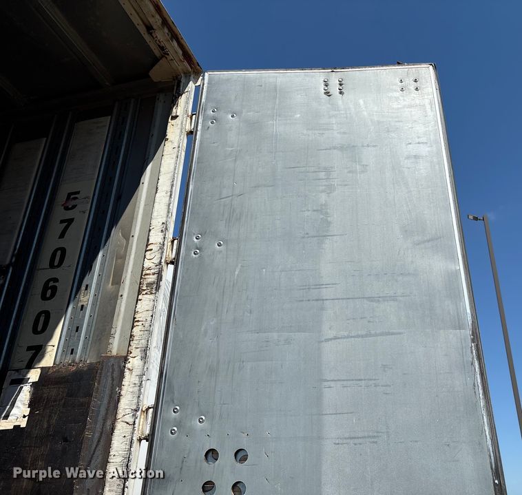 image for item EM0615 2006 Lufkin TFV-CL-110 dry van trailer