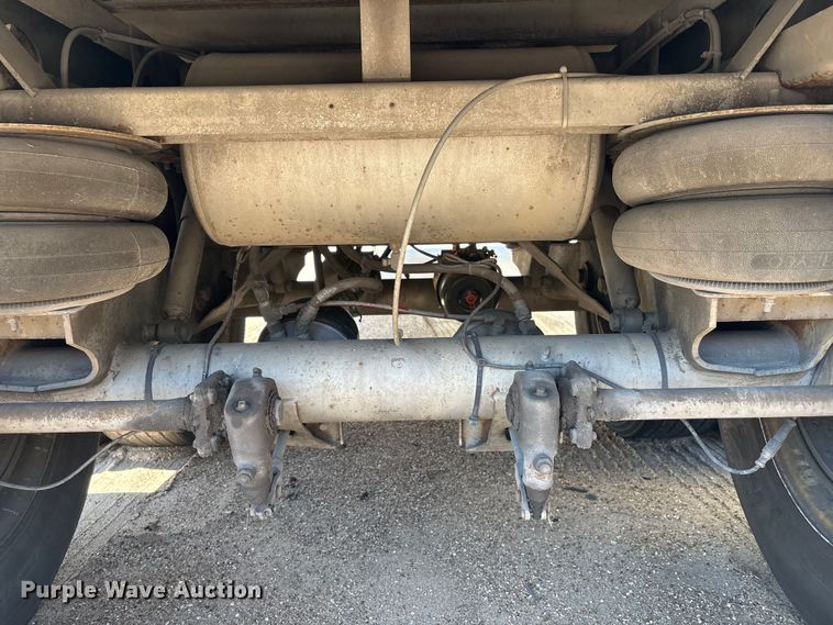 image for item EM0615 2006 Lufkin TFV-CL-110 dry van trailer