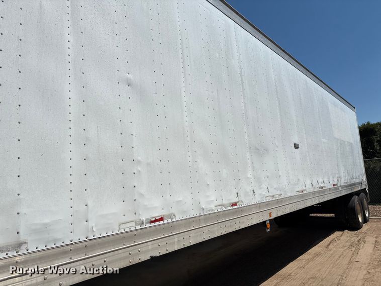 image for item EM0615 2006 Lufkin TFV-CL-110 dry van trailer