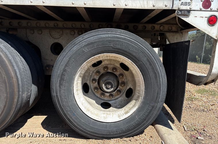 image for item EM0615 2006 Lufkin TFV-CL-110 dry van trailer