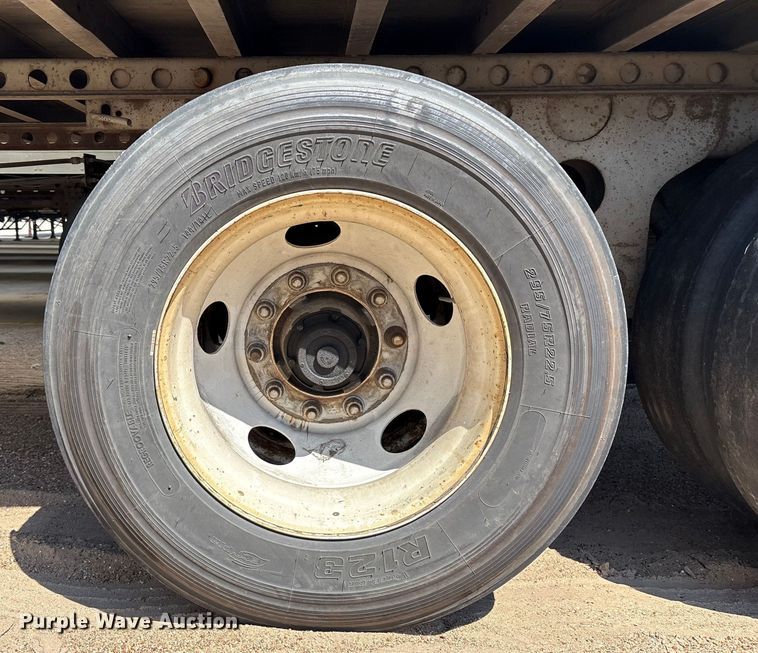 image for item EM0615 2006 Lufkin TFV-CL-110 dry van trailer