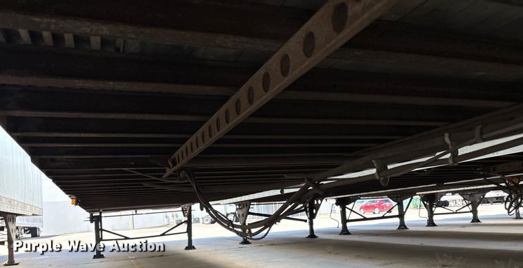 image for item EM0617 2001 Wabash DVCVHPC dry van trailer