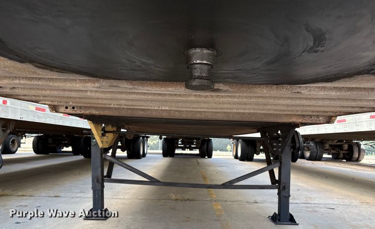 image for item EM0617 2001 Wabash DVCVHPC dry van trailer