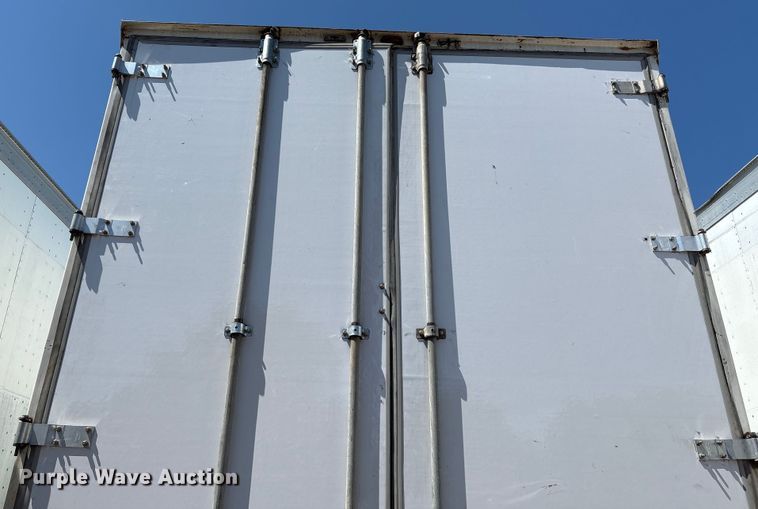 image for item EM0620 2005 Wabash DVCVHPC dry van trailer