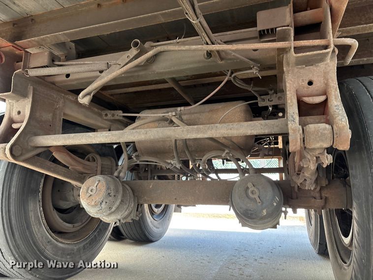 image for item EM0620 2005 Wabash DVCVHPC dry van trailer