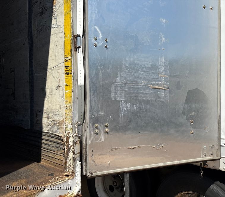 image for item EM0620 2005 Wabash DVCVHPC dry van trailer