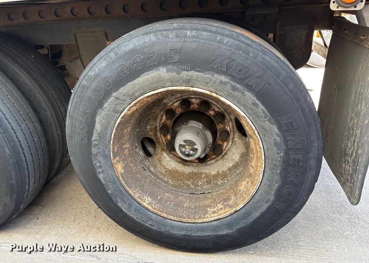 image for item EM0620 2005 Wabash DVCVHPC dry van trailer